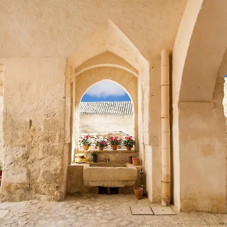 Feriehus Le Scuderie Noha Matera